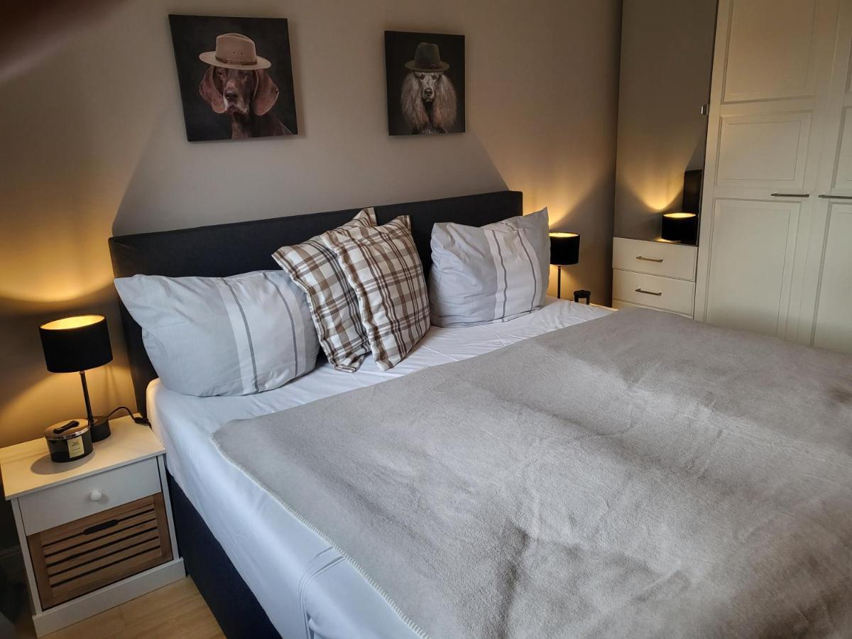 Ferienwohnung Deichglueck - Direkt Am Boehler Sandstrand Sankt Peter-Ording Esterno foto